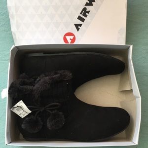 Payless Airwalk mocassin boot